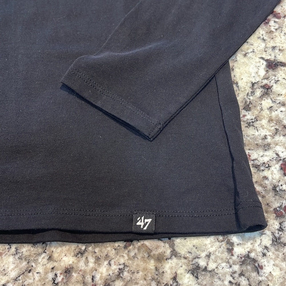 ‘47 Brand NHL Minnesota Wild Womens Long Sleeve Shirt Size Medium Like New! - Picture 3 of 3